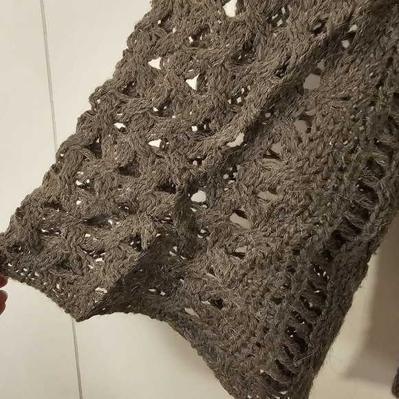 Very Cozy Sweater - Picture 3 of 6